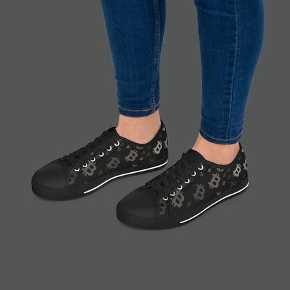 Bitcoin Pattern Low-Top Sneakers — Women's Crypto Logo Casual Shoes